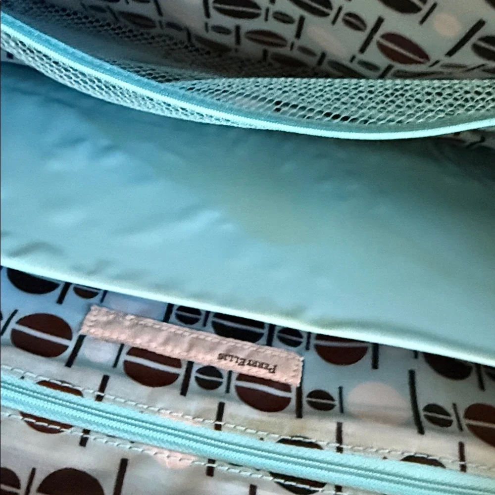 Perrry  Elllis‎ Brown Men's Bag with Cream Accents